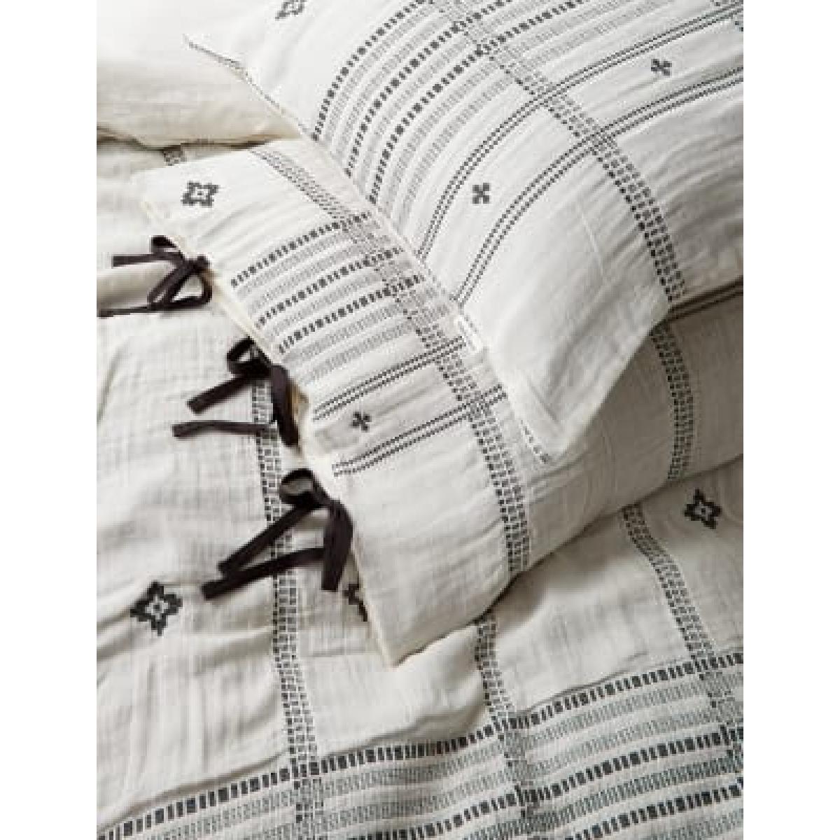 M&S X Fired Earth Casablanca Collection Kubba Woven Bedding Set - 5FT - Grey, Grey – image 9
