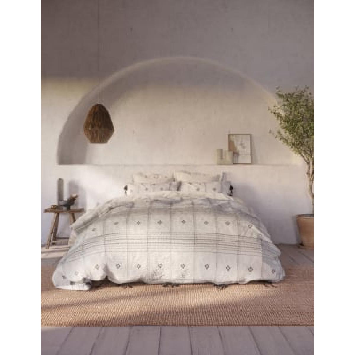 M&S X Fired Earth Casablanca Collection Kubba Woven Bedding Set - 5FT - Grey, Grey – image 10