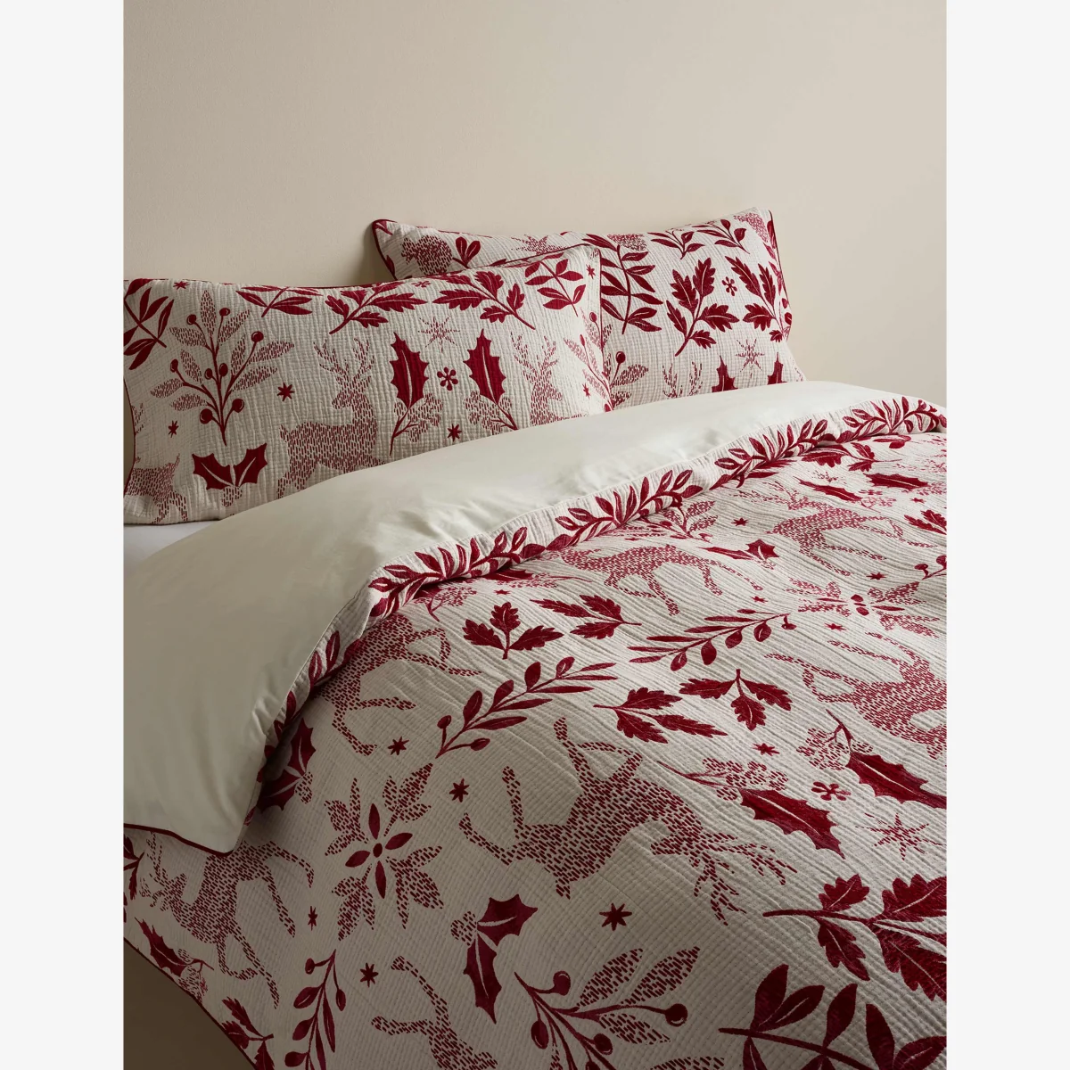 M&S Woodland Pure Cotton Jacquard Bedding Set Dark Red Mix – image 1