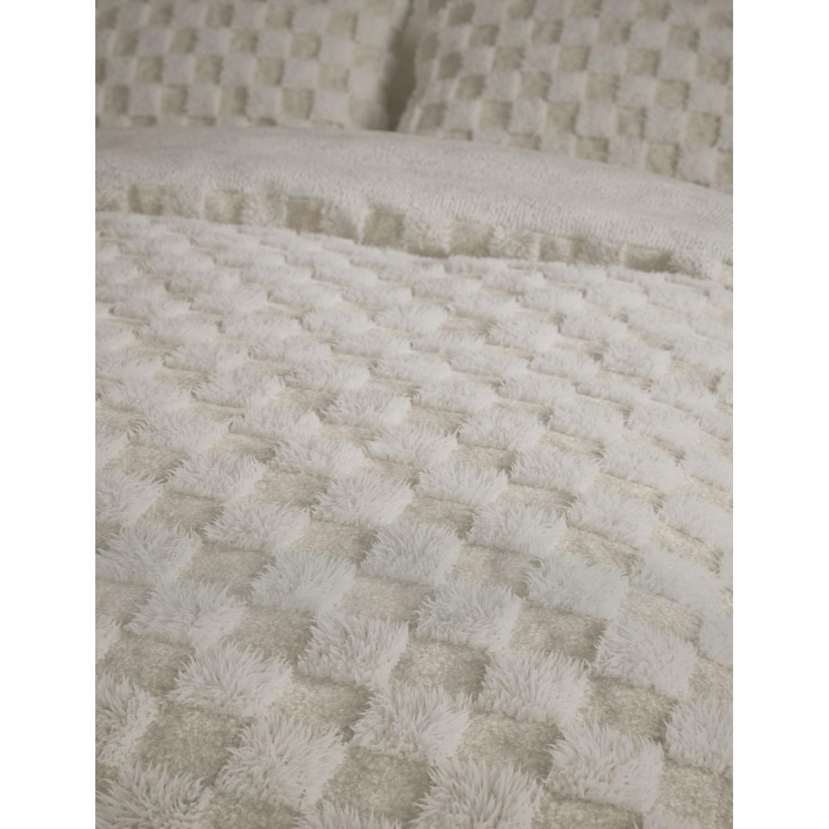 M&S Fleece Checkerboard Textured Bedding Set - SGL - Cream, Cream – image 4