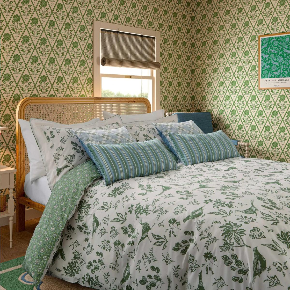 Joules Festival Pheasants Duvet Set - Green - Single – image 2