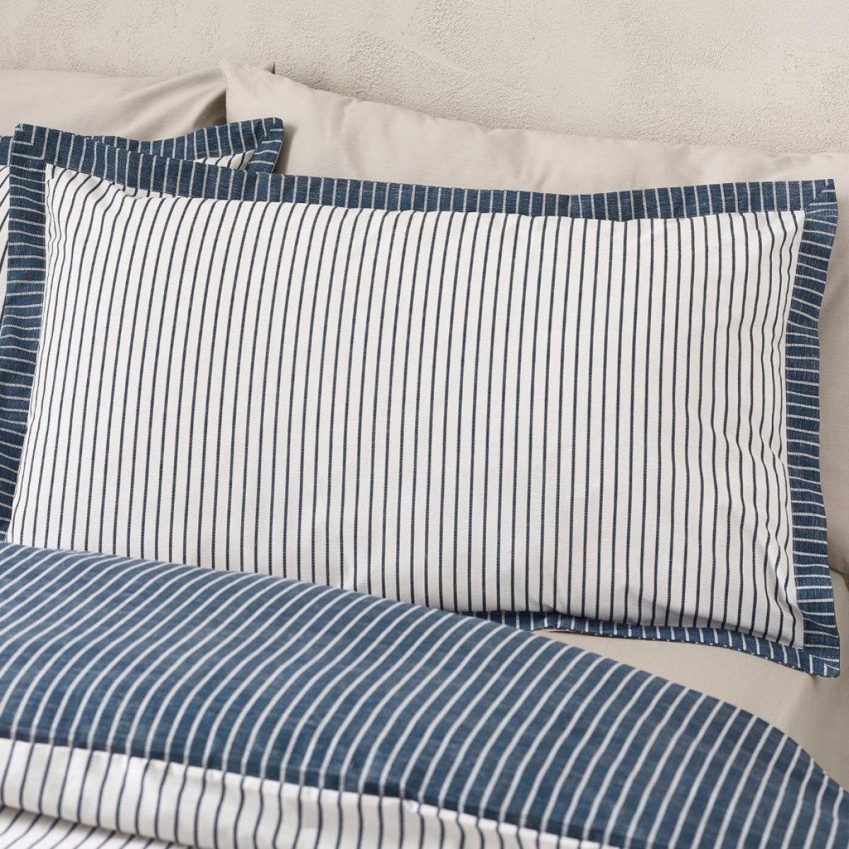 Catherine Lansfield Oxford Pinstripe Duvet Set - Navy - King – image 3