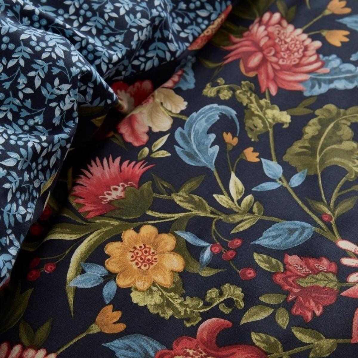 Dreams and Drapes Bejewelled Duvet Set - Navy - Single – image 2
