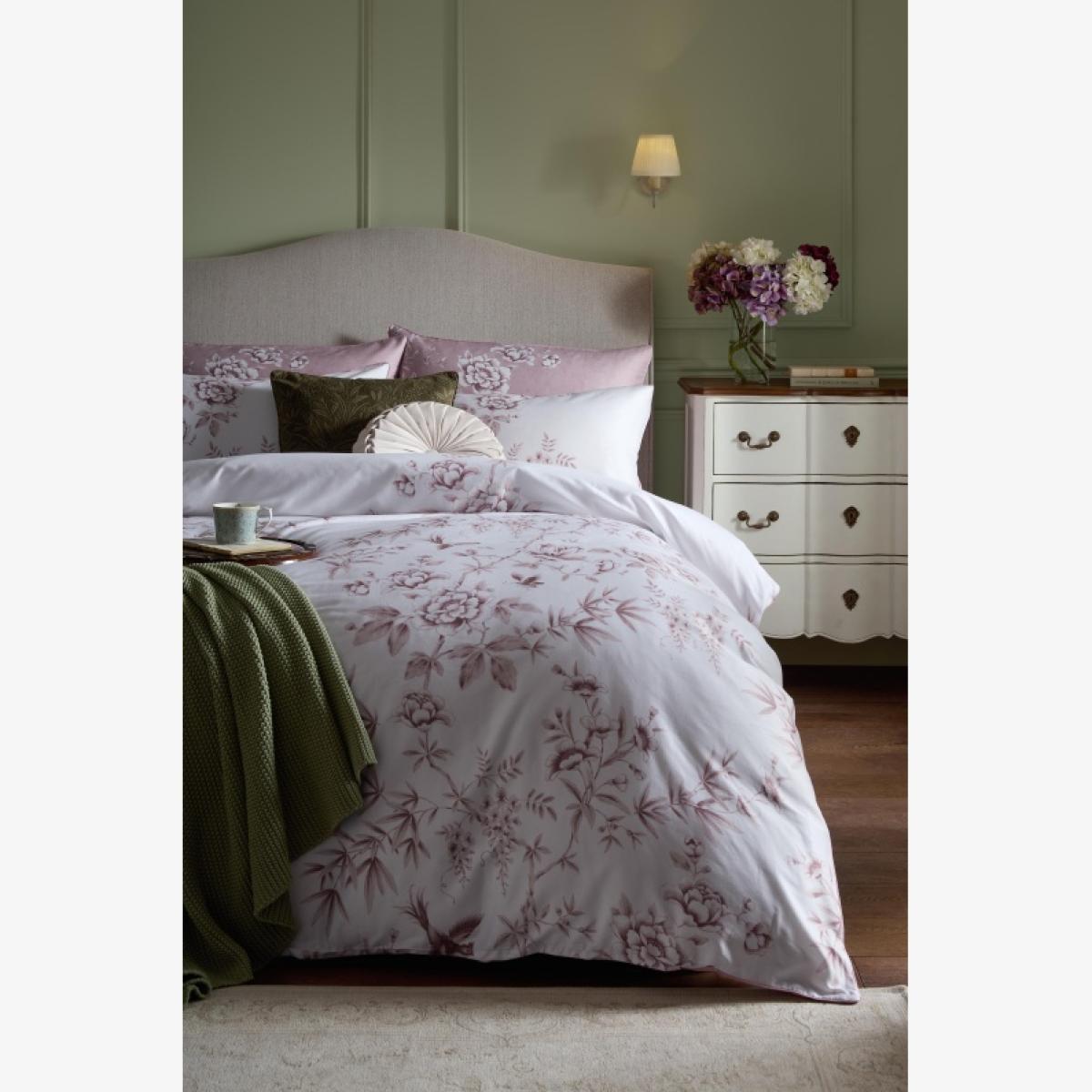 Laura Ashley Rowsham Garden Dark Blush Duvet Set - Pink - Double – image 1