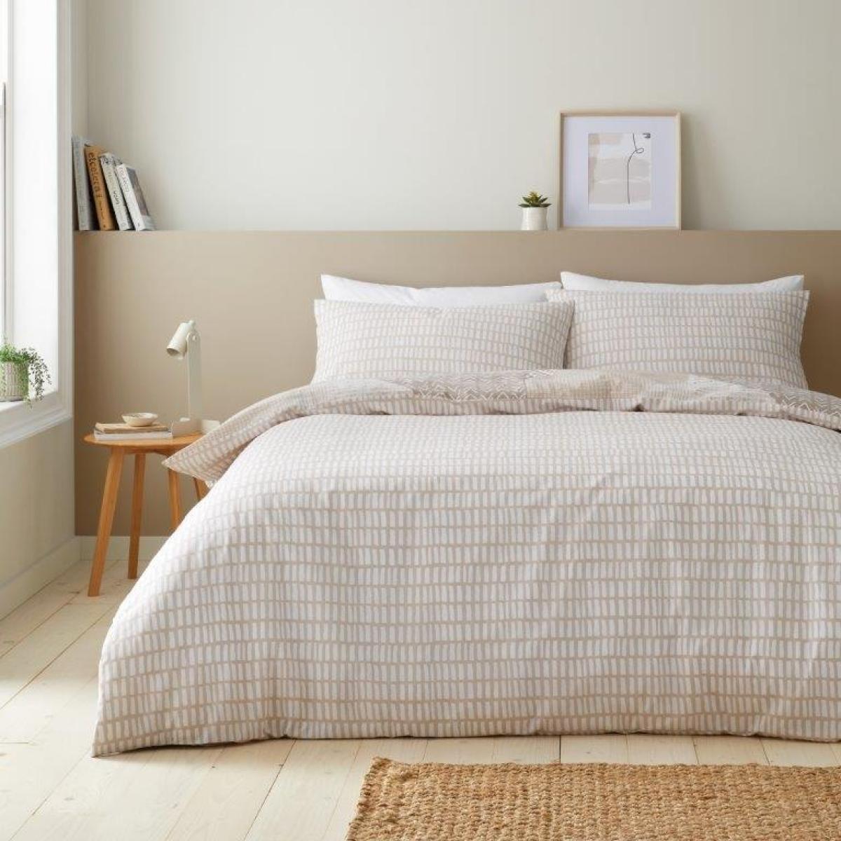 Catherine Lansfield Larsson Geo Duvet Set - Natural - Double – image 2