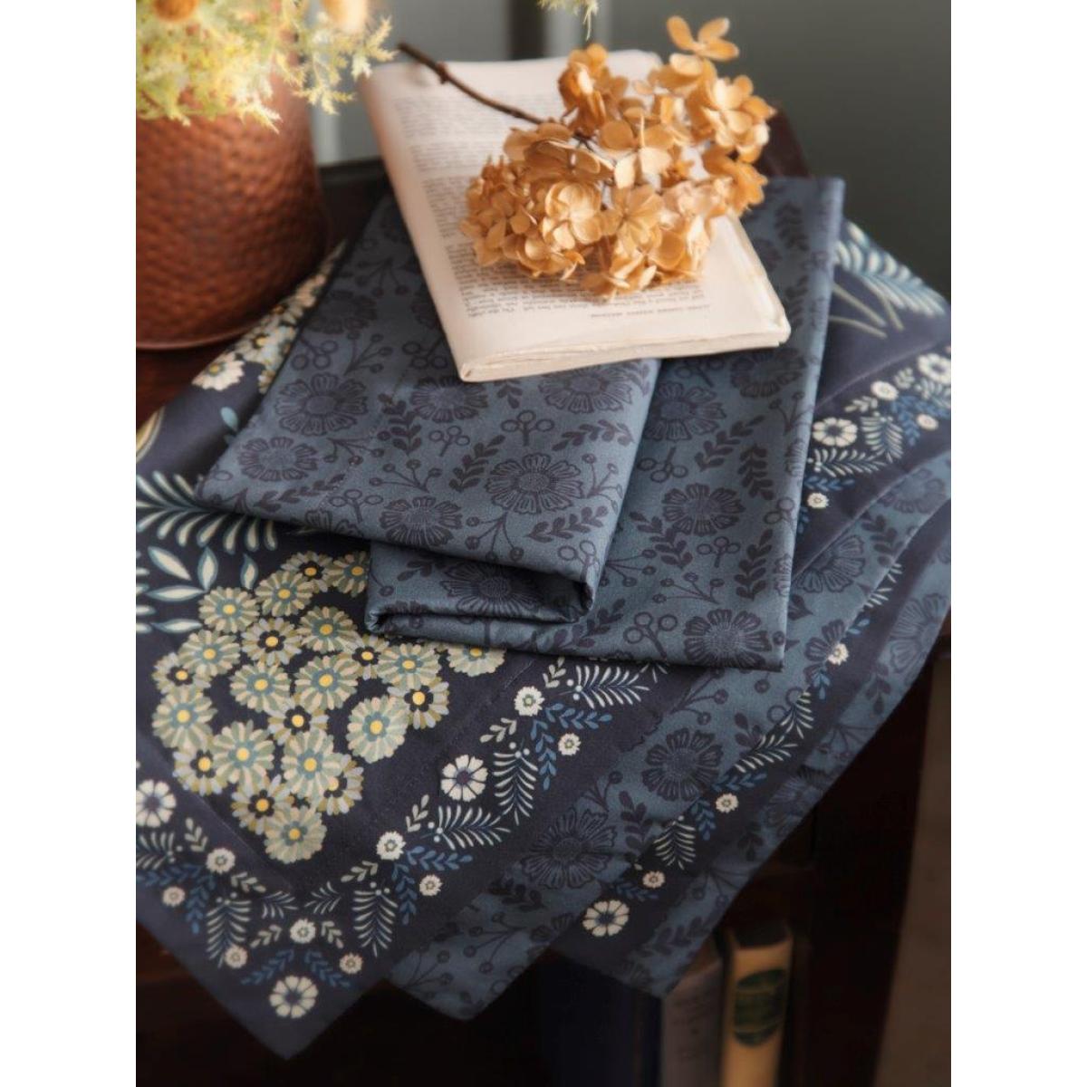 Appletree Heritage Evelina Duvet Set - Navy - Double – image 5