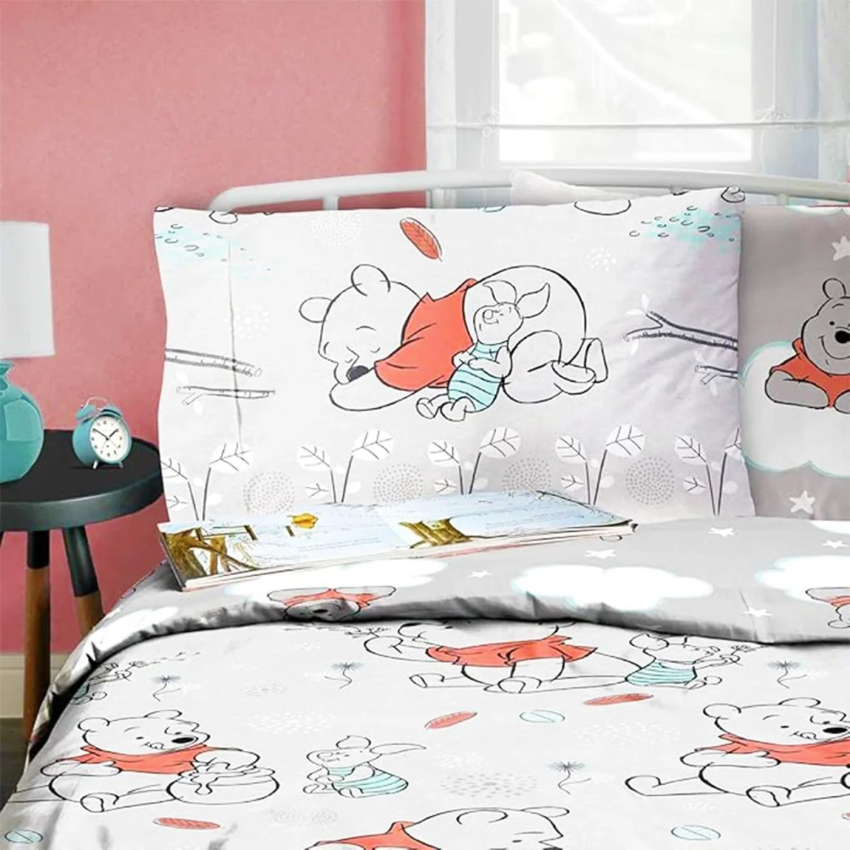 Winnie the Pooh Clouds Reversible Duvet Set - White/Orange/Blue – image 2