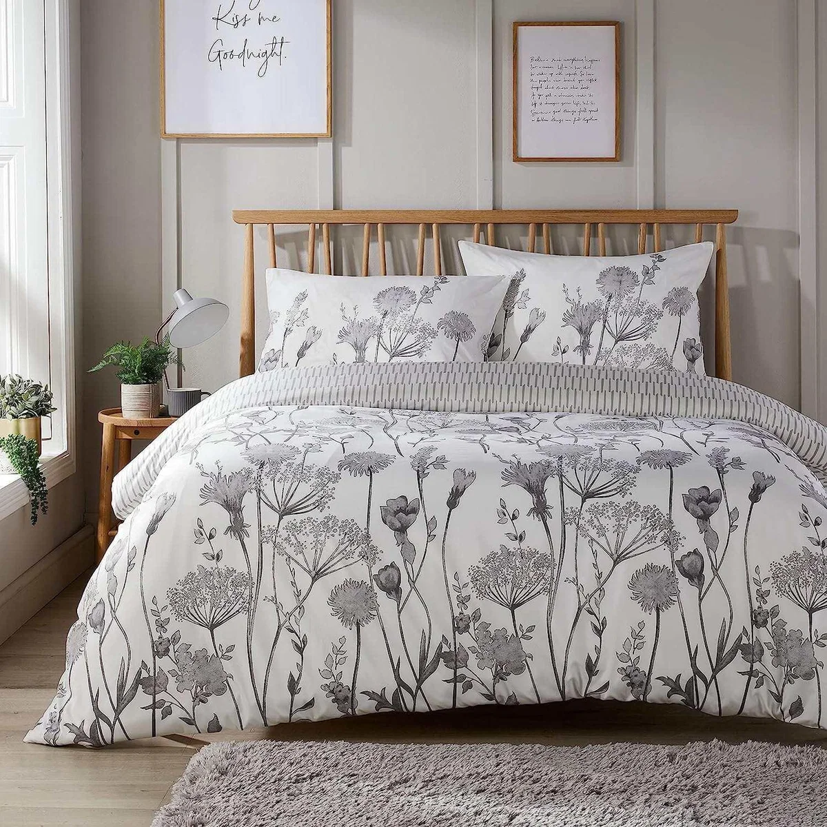 Meadow Grey Printed Duvet Set - Grey / King