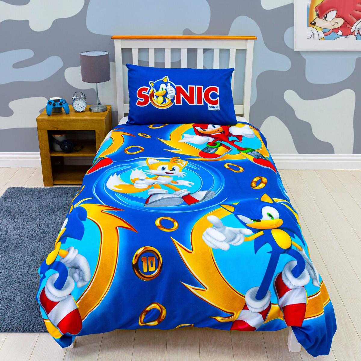 Sonic Speed Duvet Cover and Pillowcase Set