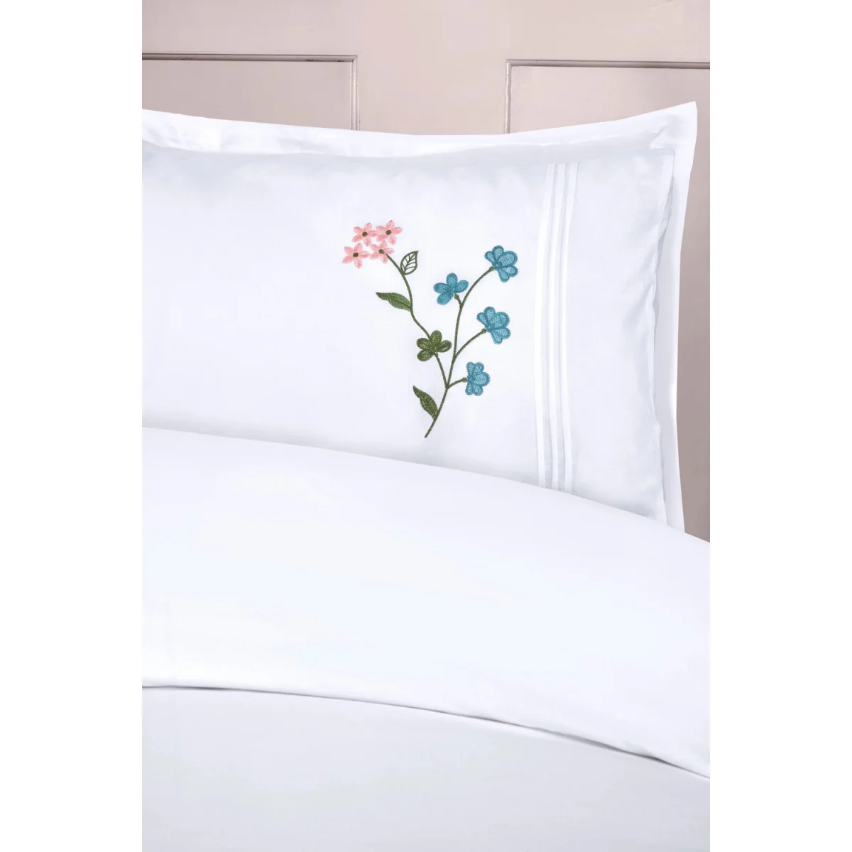 Gardenia Floral Polycotton Duvet Cover Set with Pillowcase - Multi / Superking – image 2