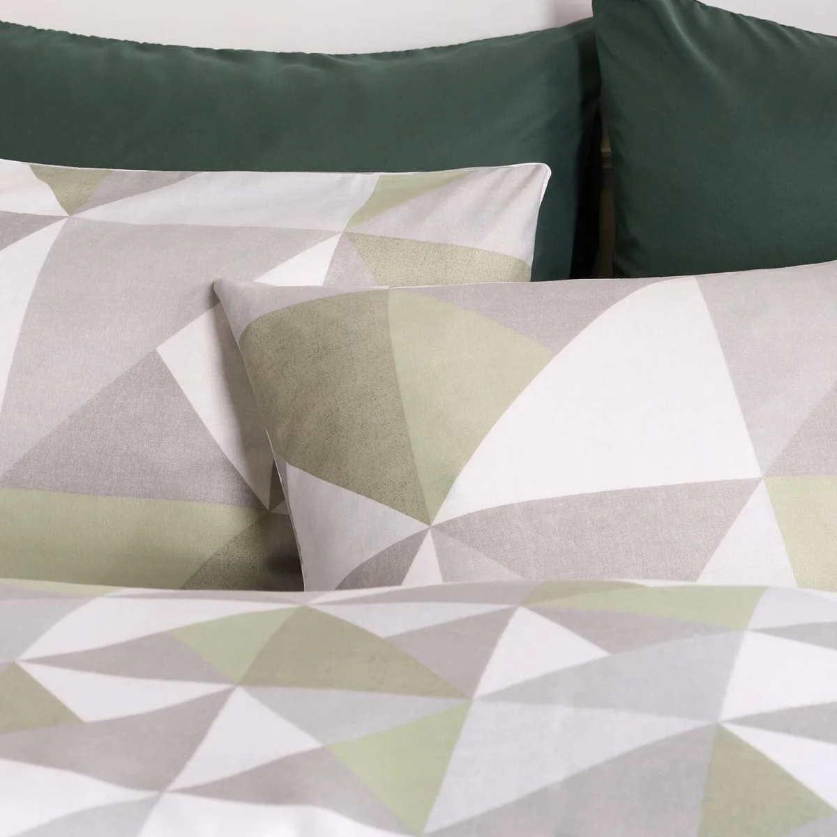 OHS Geometric Print Duvet Set - Sage / 0.99kg – image 3