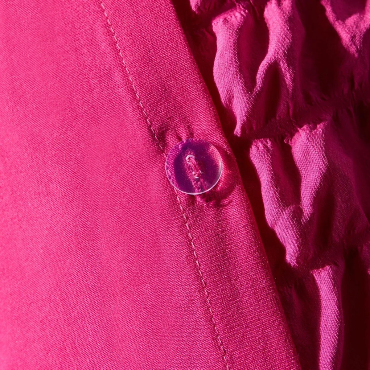 OHS Seersucker Duvet Set - Hot Pink / 1.27kg – image 3