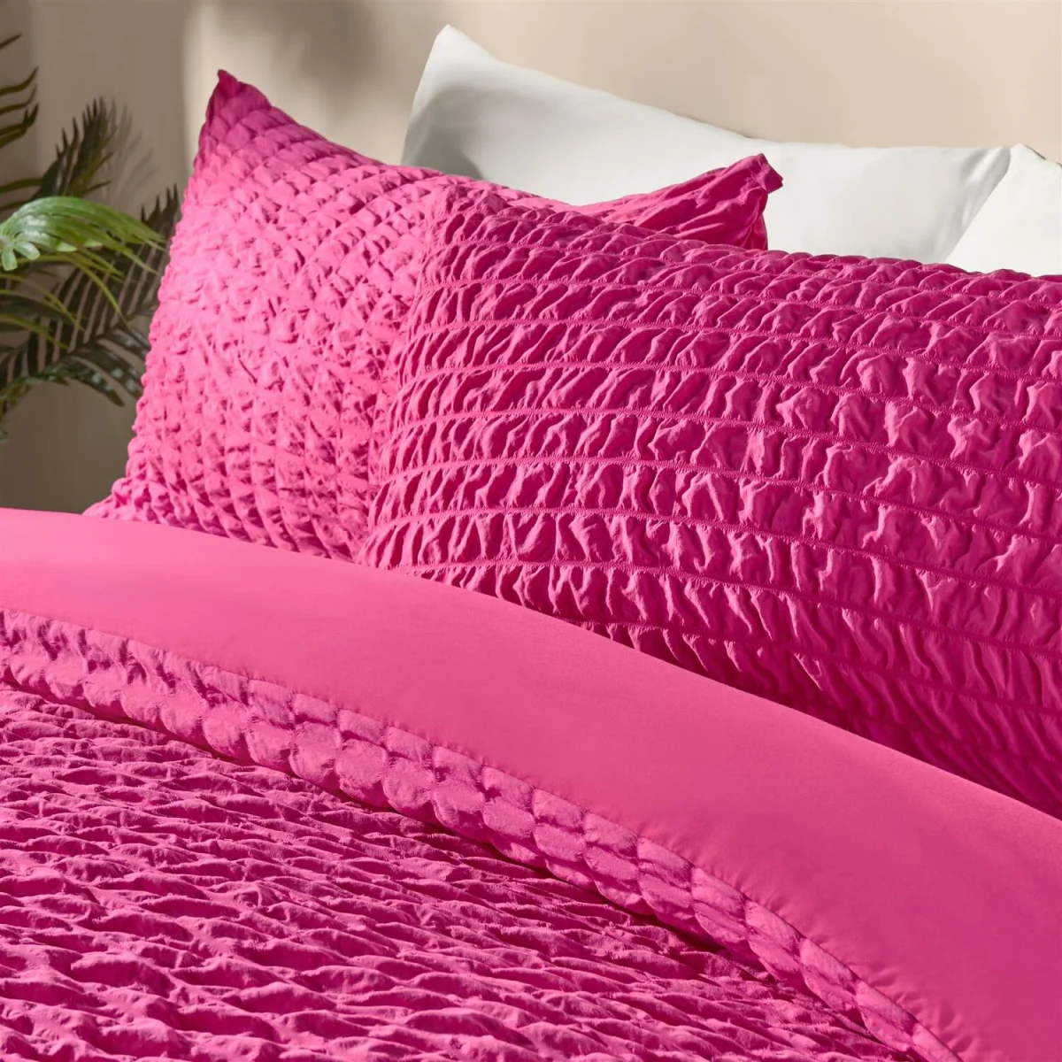 OHS Seersucker Duvet Set - Hot Pink / 1.27kg – image 5