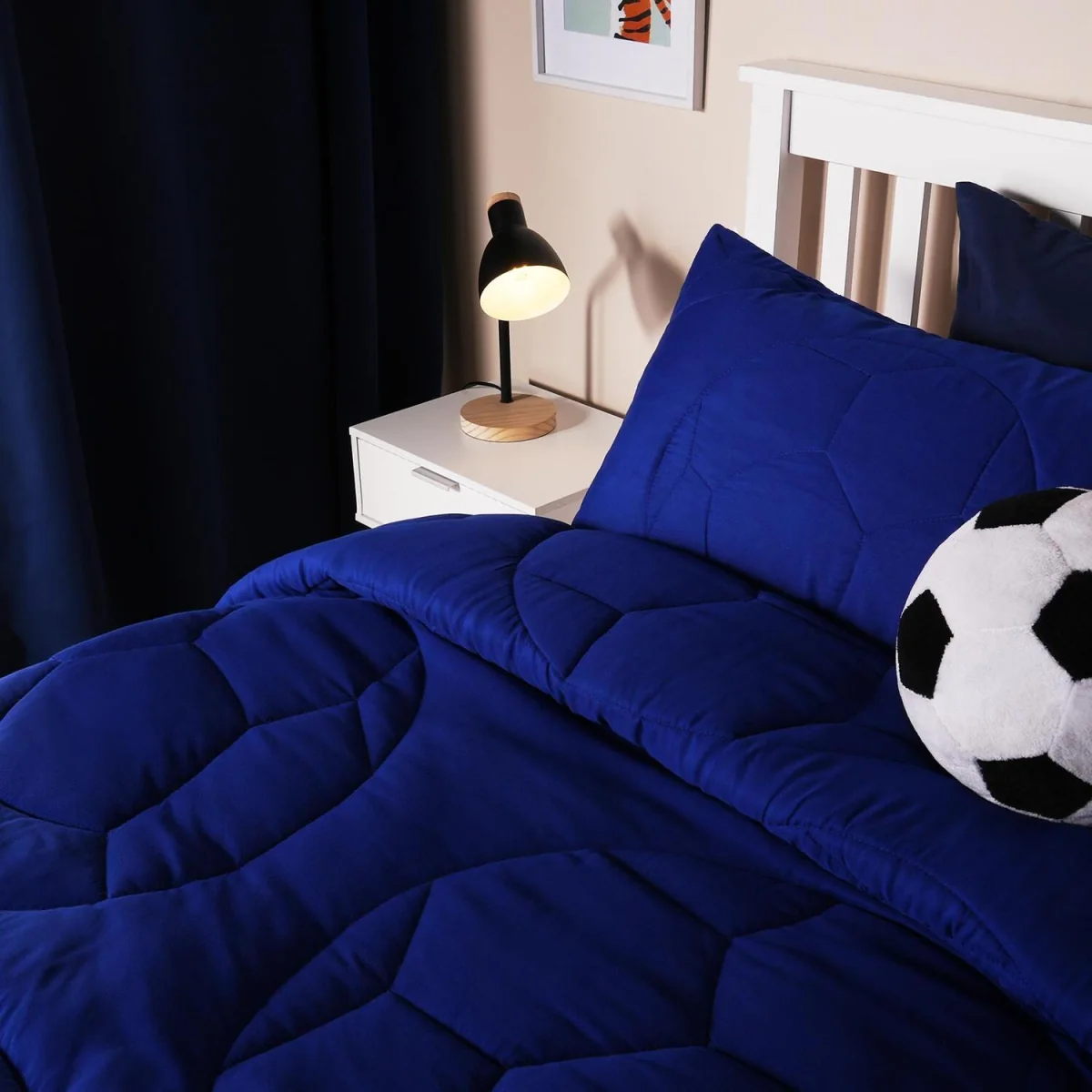 OHS Football Quilted Coverless 7.5 Tog Duvet Set - Blue / 1.45kg – image 3