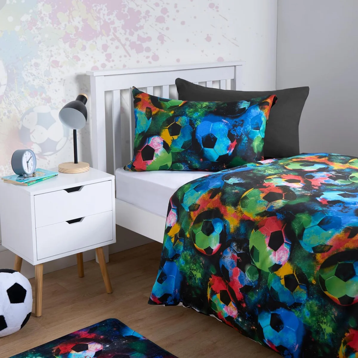 OHS Reversible Football Duvet Set - Neon – image 4