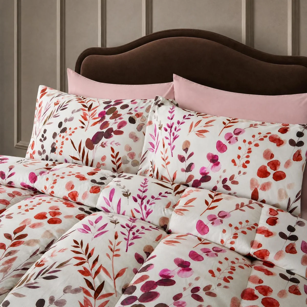 OHS Floral Print Coverless 10.5 Tog Duvet Set - Burgundy - Double – image 2
