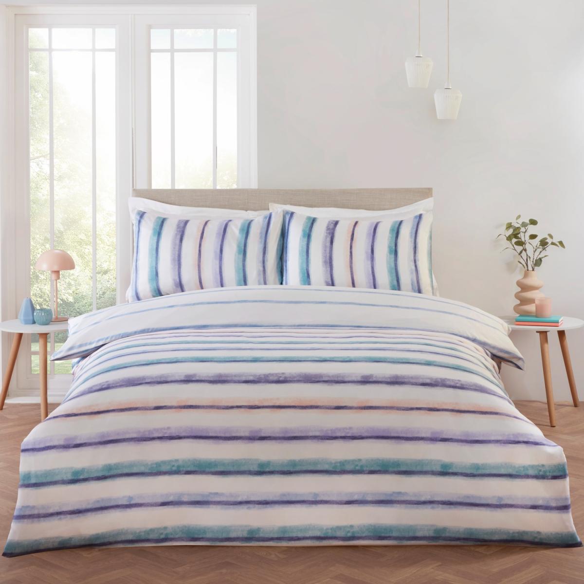 Horizon Stripped Polyester Reversible Duvet Cover Set with Pillowcase - Blue / Single