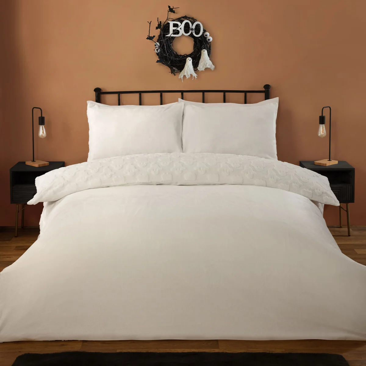 Ghosts Teddy Fleece Duvet Set - White / Single – image 2