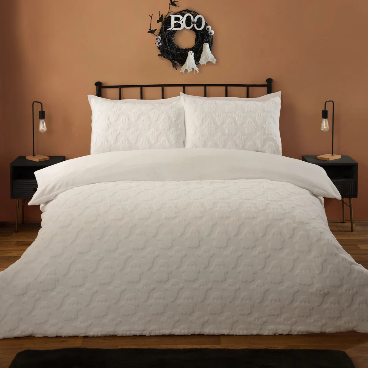 Ghosts Teddy Fleece Duvet Set - White / Single – image 1