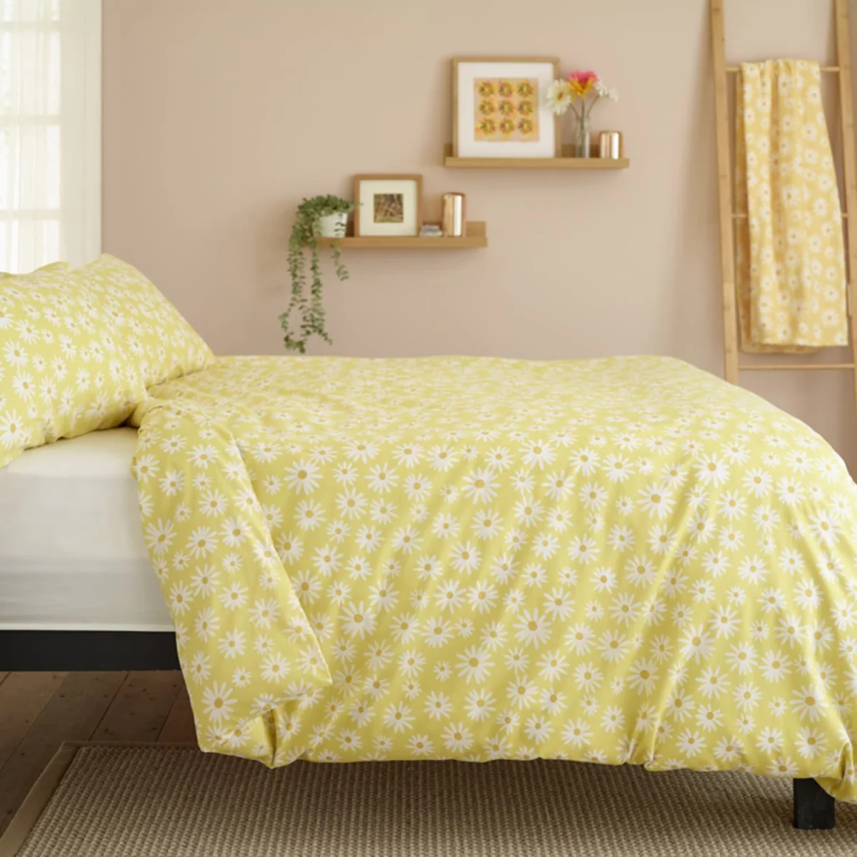 Lazy Daisy Cotton Blend Duvet Set - Yellow – image 3