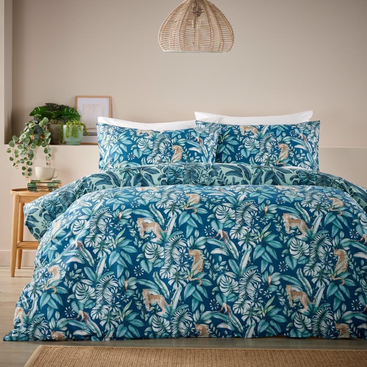 Jungle Life Essentials Quilt Cover Set - Blue / Double