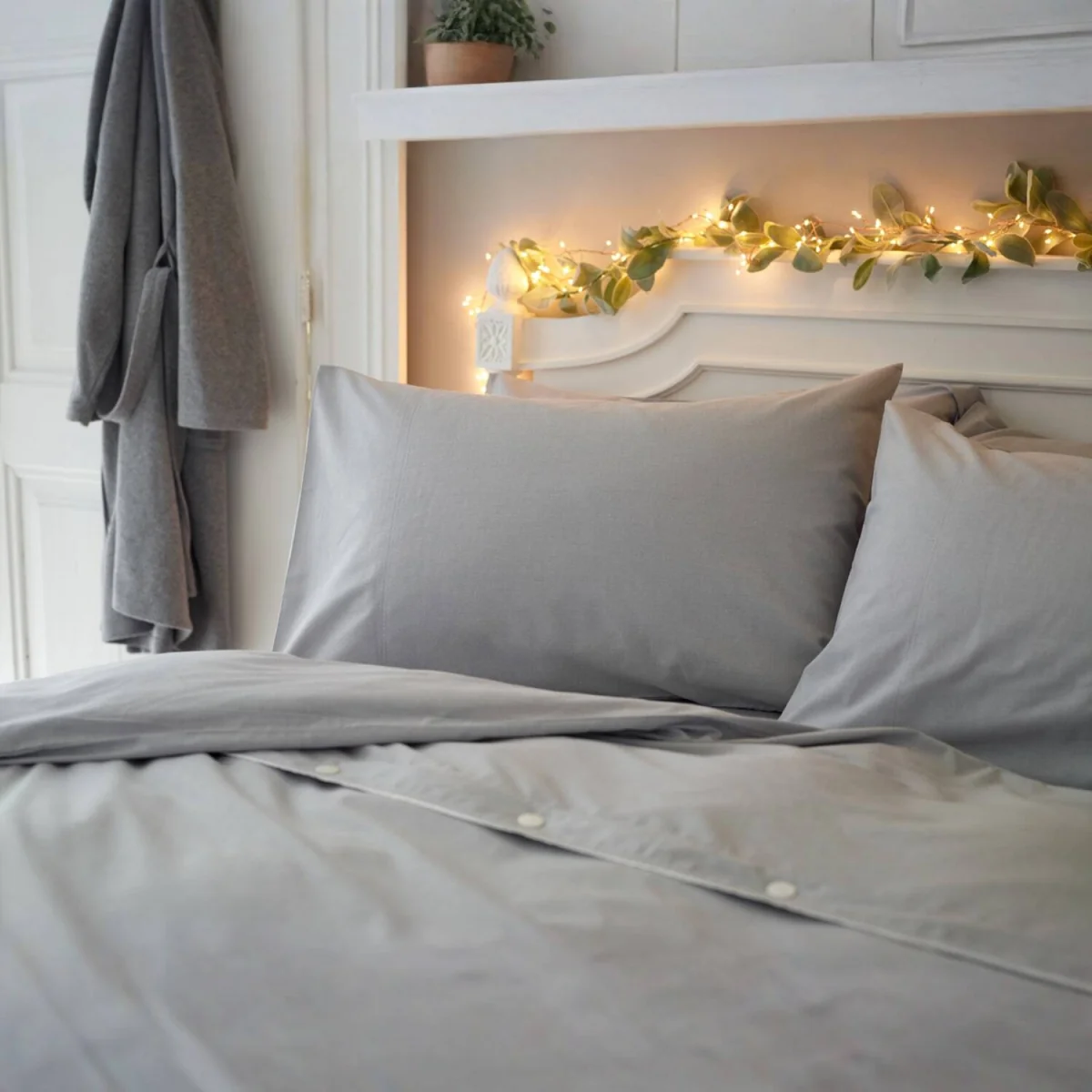 Deyongs Southwick King Duvet Set - Grey, 144 TC Polycotton - Grey