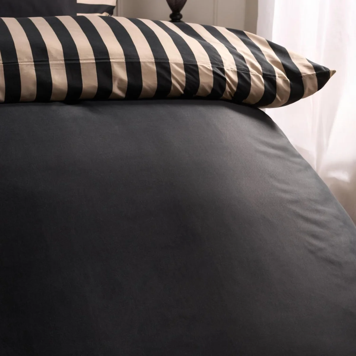 OHS Stripe Edge Duvet Set - Black/Stone / 0.8kg – image 3
