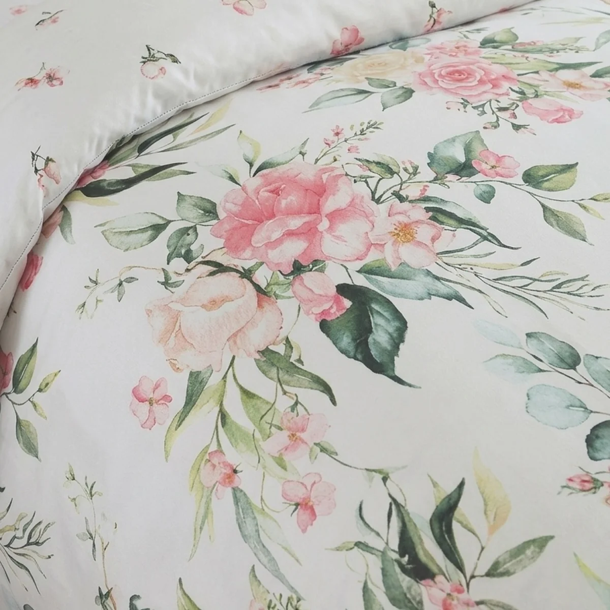 Ava Microfibre Duvet Cover with Fitted Sheet - White – image 2
