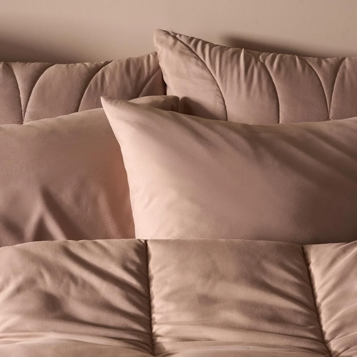 OHS Coverless 10.5 Tog Duvet Set - Hot Pink/Red / Double / 2.5kg / 28cm – image 23