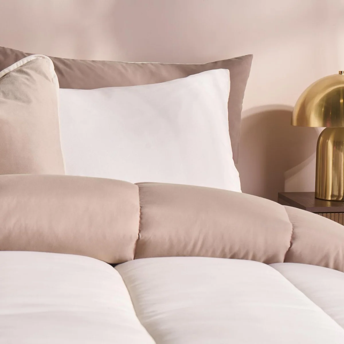 OHS Coverless 10.5 Tog Duvet Set - Hot Pink/Red / Double / 2.5kg / 28cm – image 9