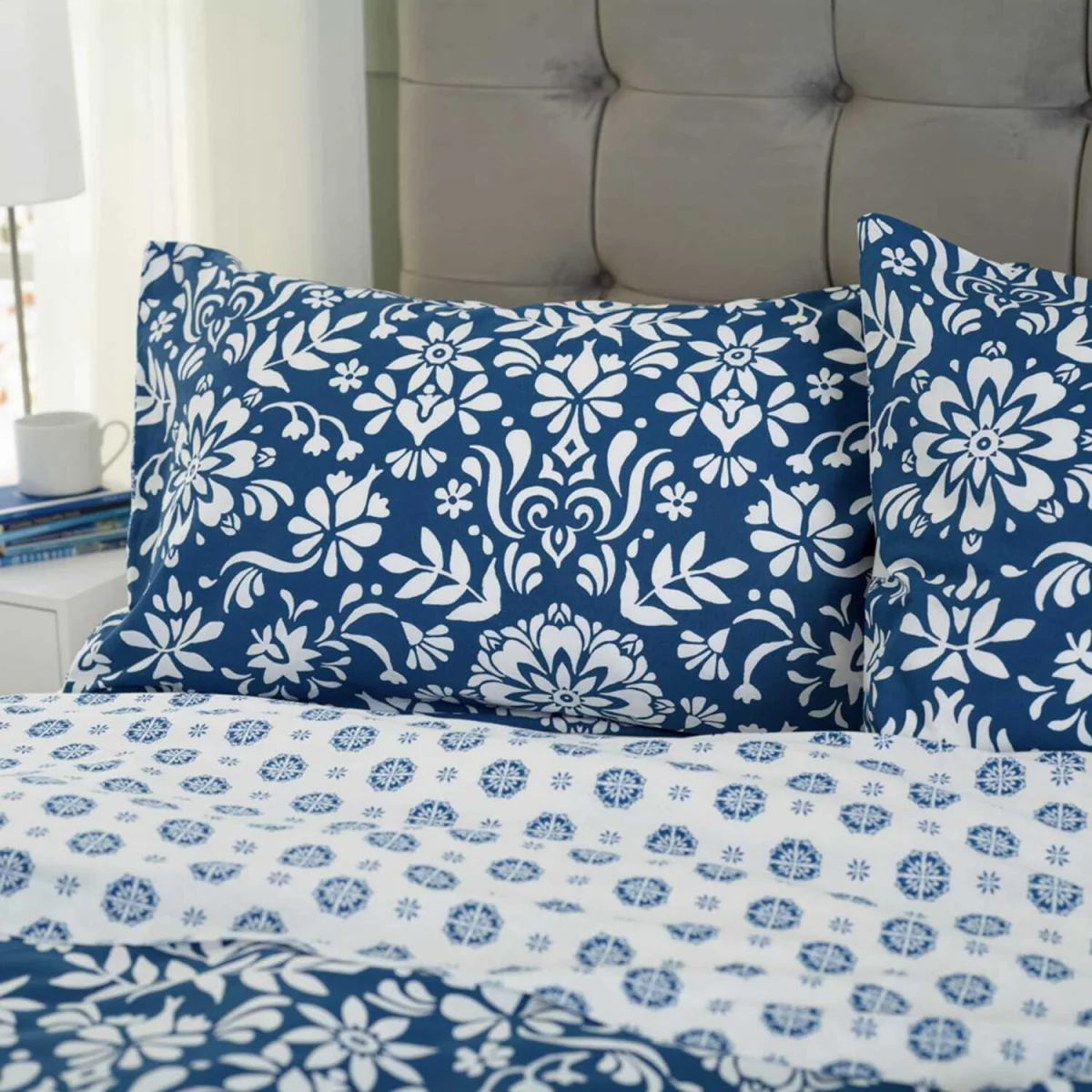 ORNAMENTAL TILE DUVET SET - Blue / Superking / 220cm – image 3