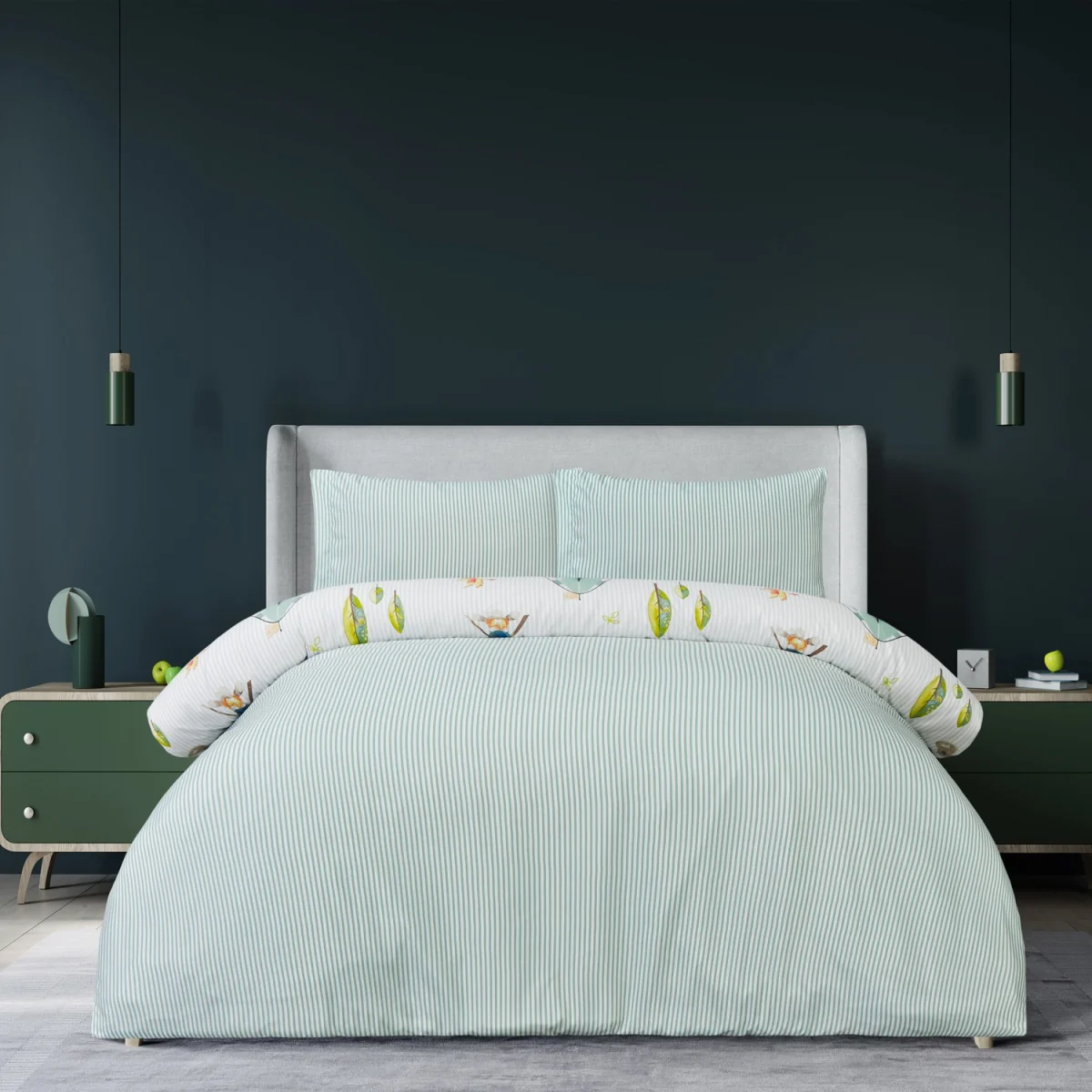 Luxury Soft Reversible Camping Retreat Duvet Cover and Pillowcases - Green – image 8