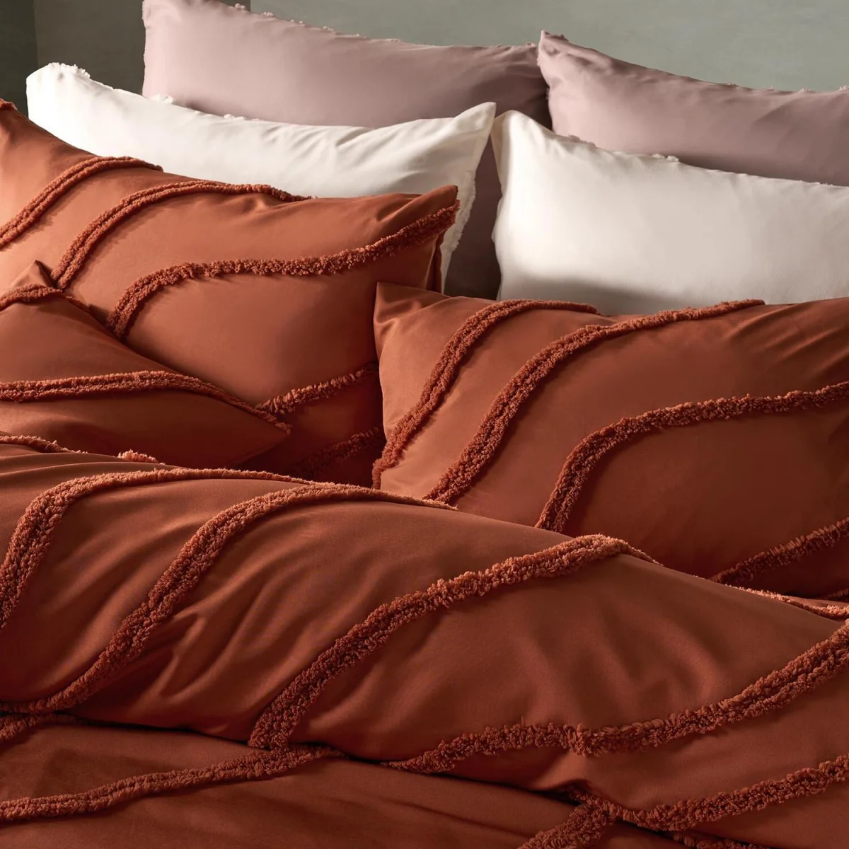 OHS Tufted Contour Duvet Set - Rust / 0.83kg – image 4