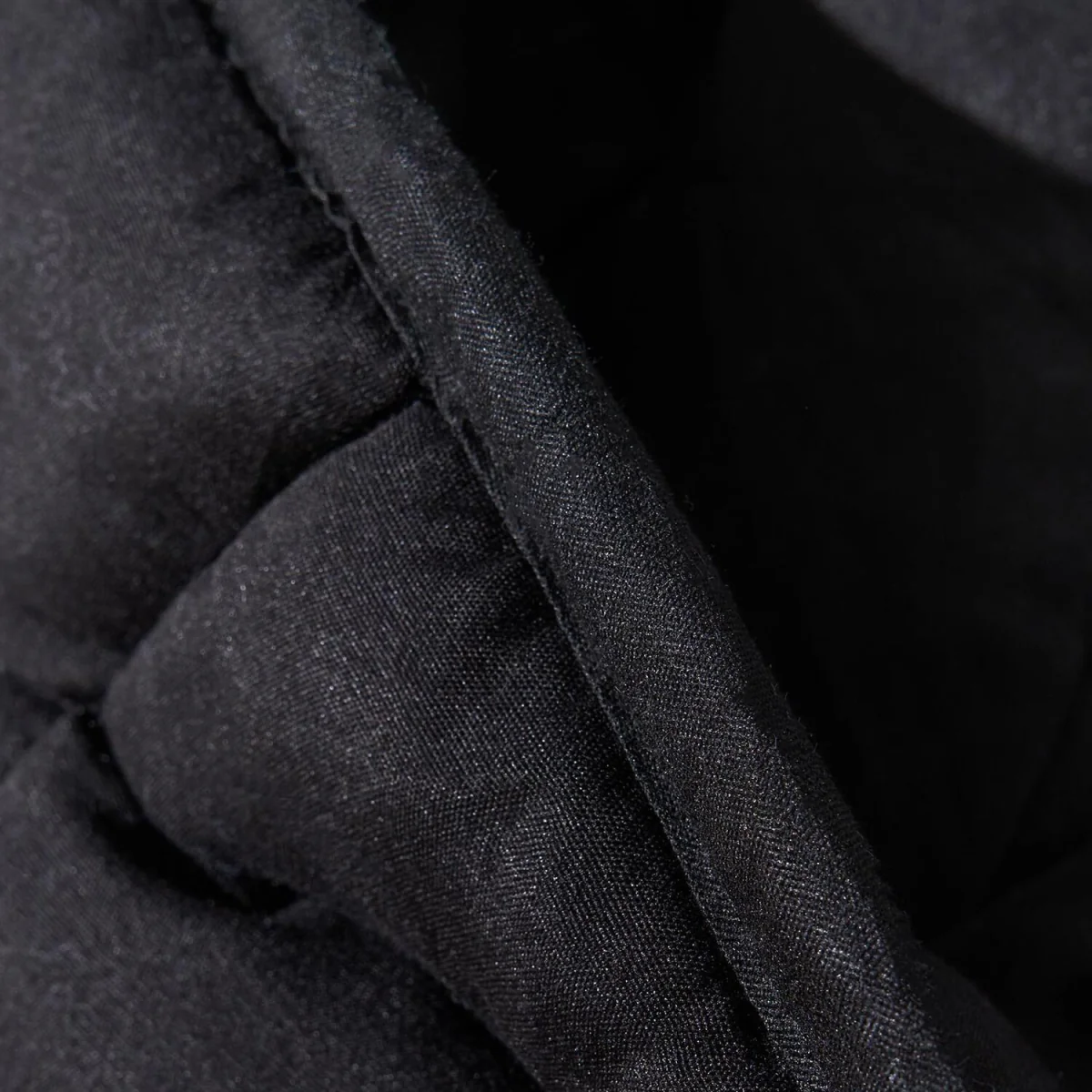 OHS Football Quilted Coverless 7.5 Tog Duvet Set - Black / 2kg – image 3
