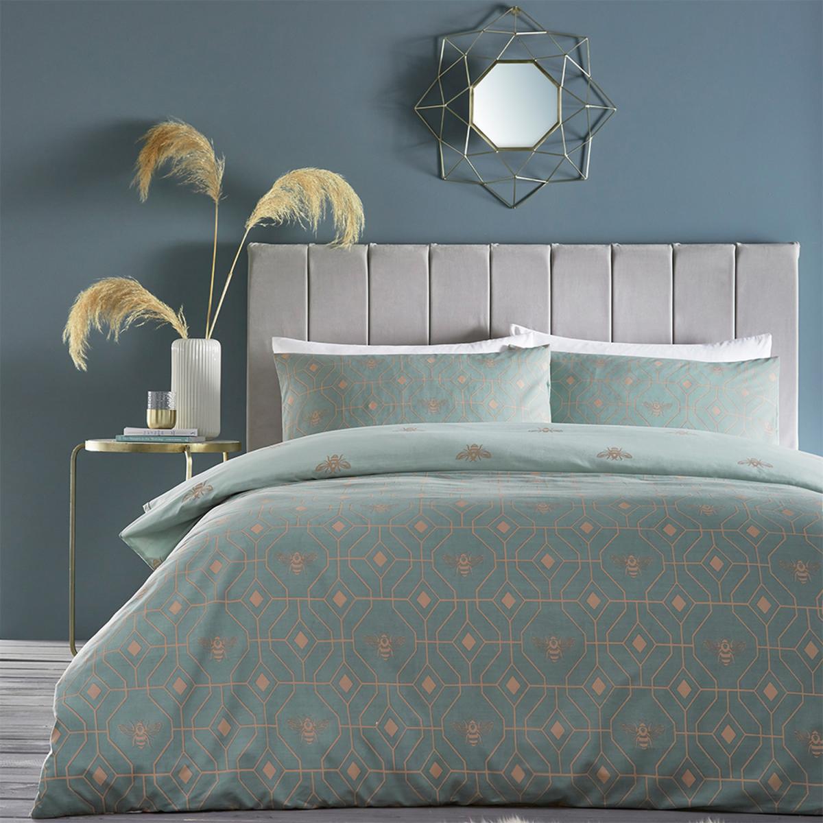 BEEDECO Geometric Duvet Set - Eau De Nil / King