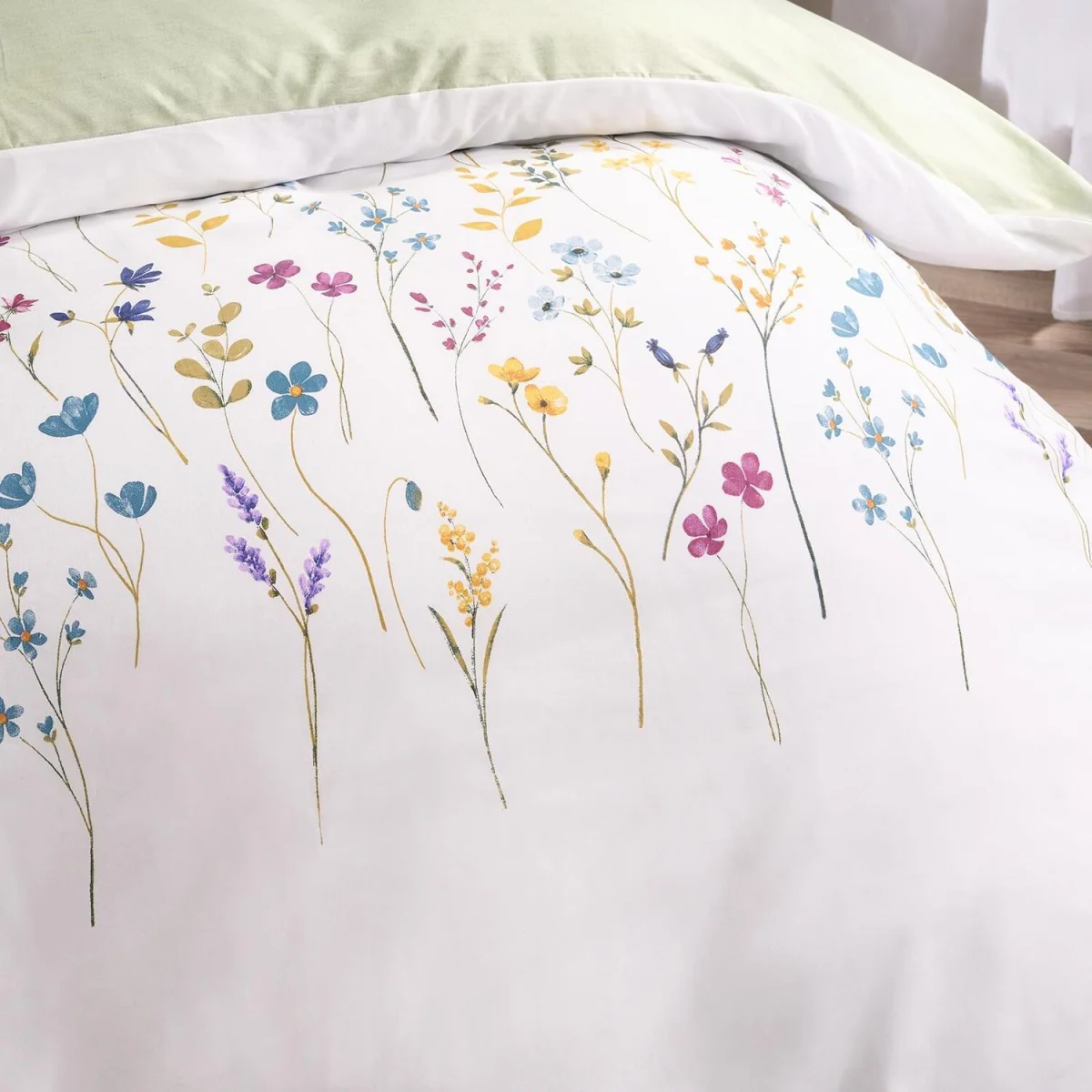 OHS Floral Border Duvet Set - Multi / 0.8kg – image 4