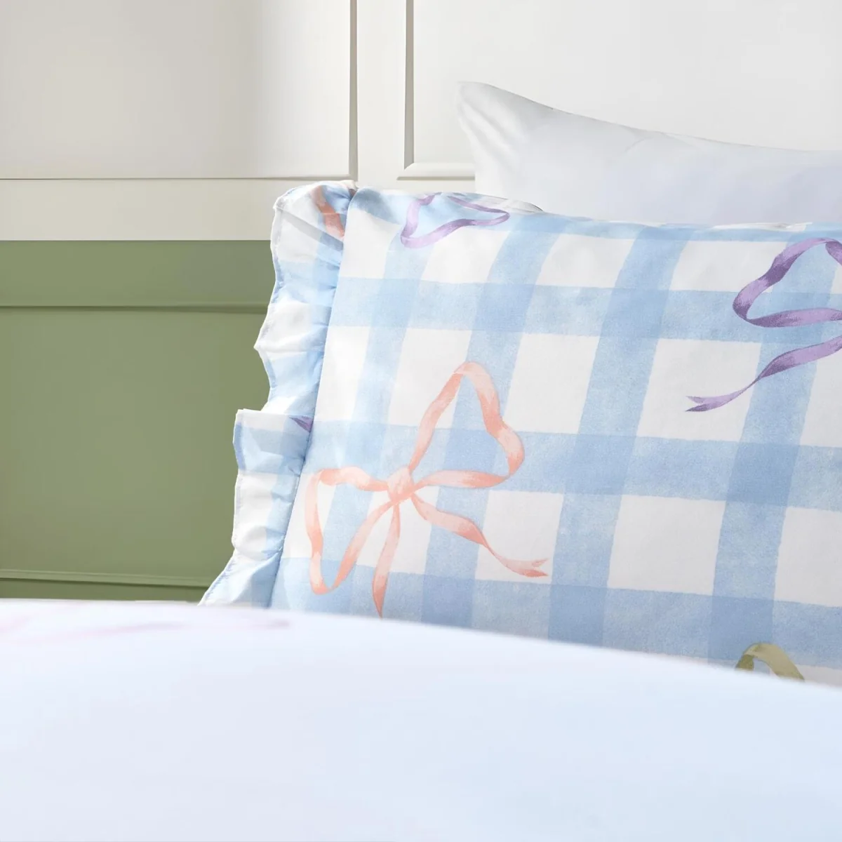 OHS Bow Print Gingham Duvet Cover & Frill Edge Pillowcase Set - Blue/White / 1kg – image 4