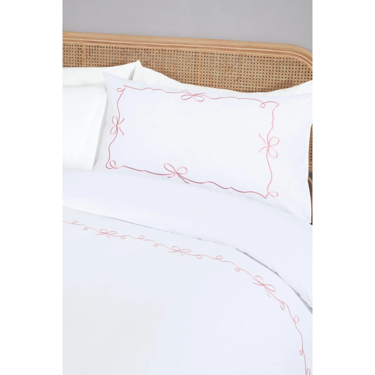 Embroidered Bows Polycotton Duvet Cover Set with Pillowcase - Multi / Superking – image 2