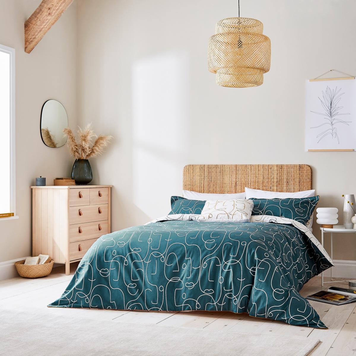 Epsilon Bedding and Pillowcase By Scion in Teal Blue – image 2