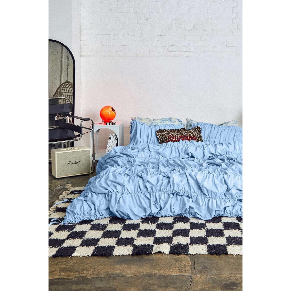 Sky Blue Cinched Duvet Set - Light Blue Double at Urban Outfitters – image 3