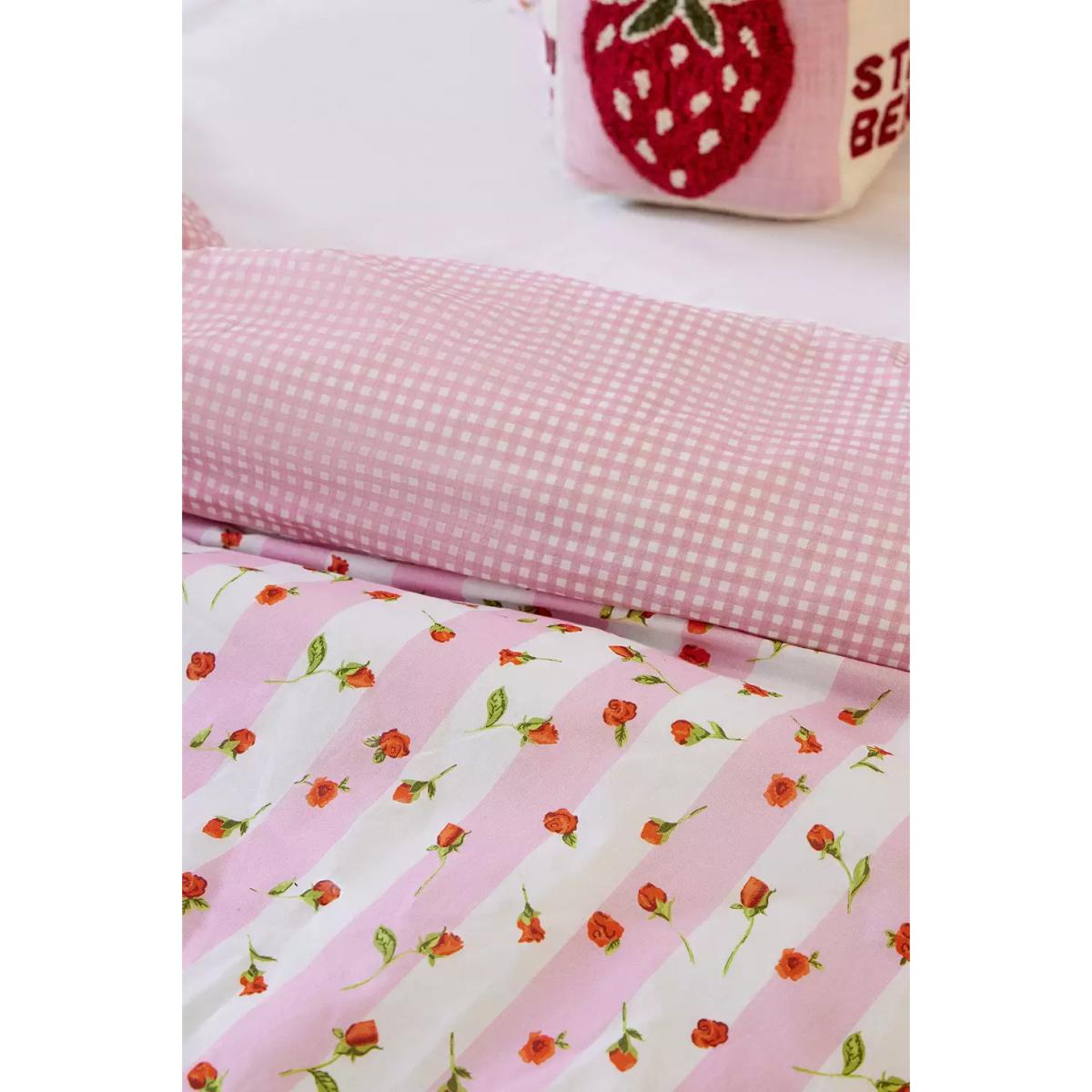 Stripe Rose & Gingham Duvet Set - Pink Single at Urban Outfitters – image 2