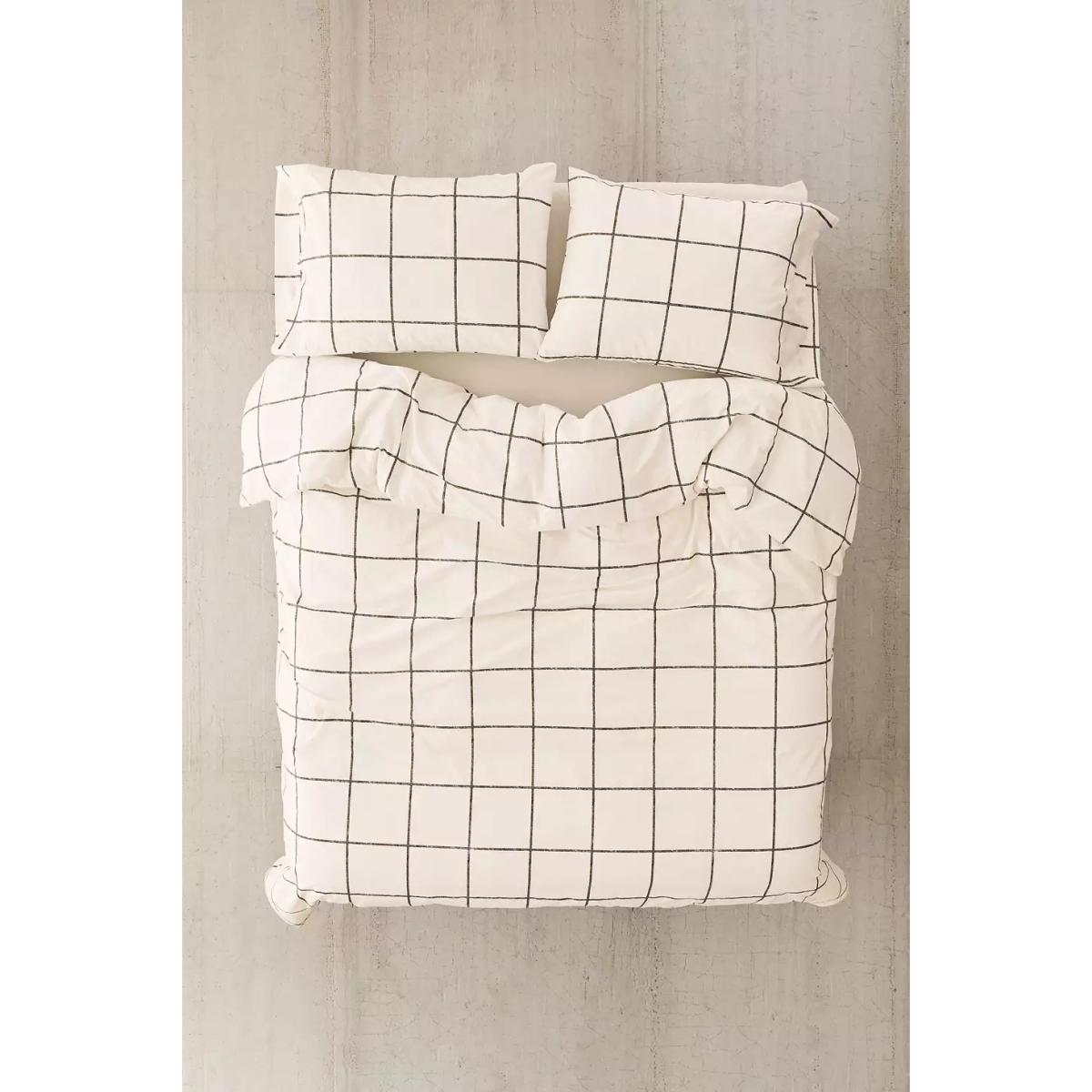 Distressed Check Duvet Set - Black DOUBLE at Urban Outfitters – image 2