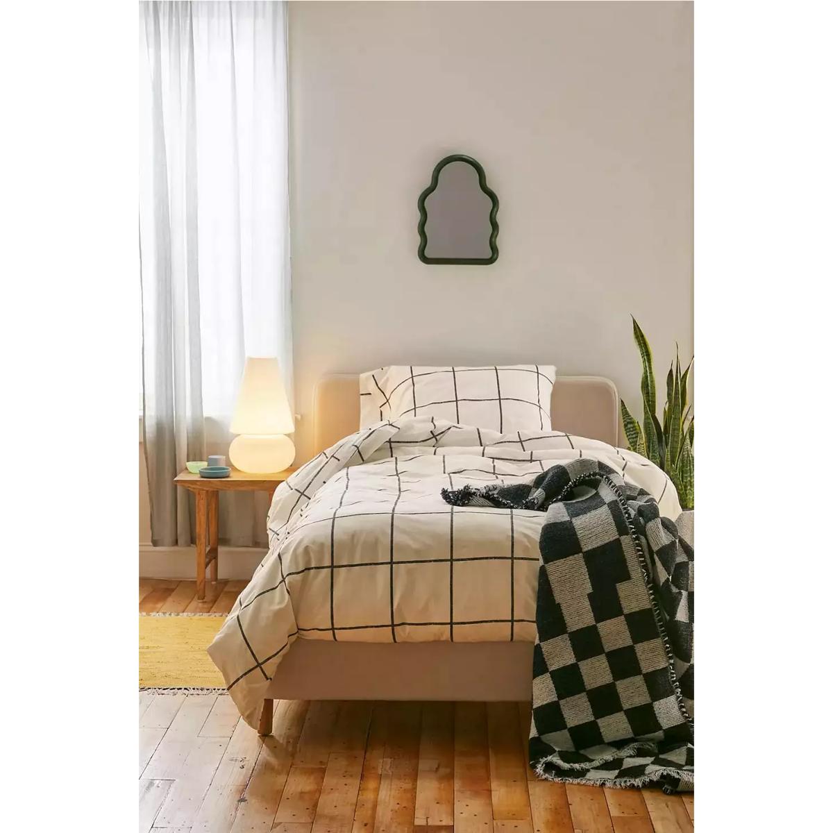 Distressed Check Duvet Set - Black DOUBLE at Urban Outfitters – image 6