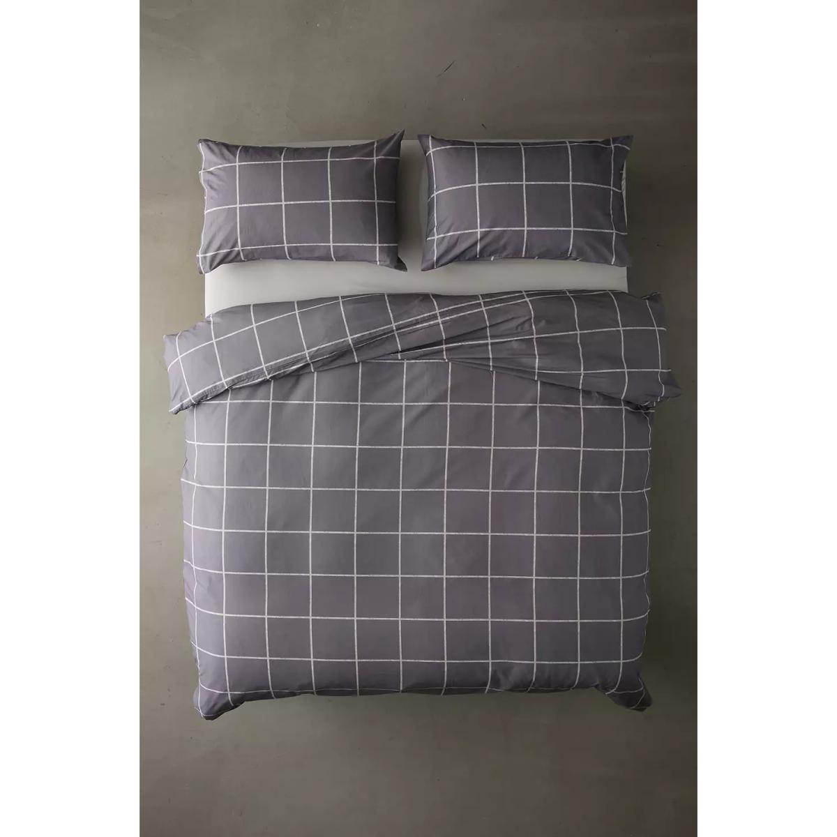 Distressed Check Duvet Set - Black DOUBLE at Urban Outfitters – image 9
