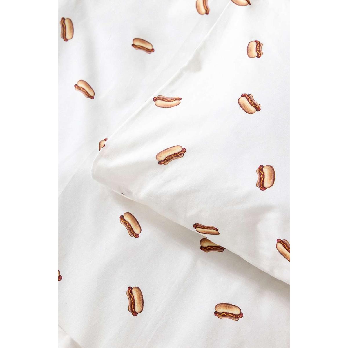 Hot Dog Duvet Set - White King at Urban Outfitters – image 4