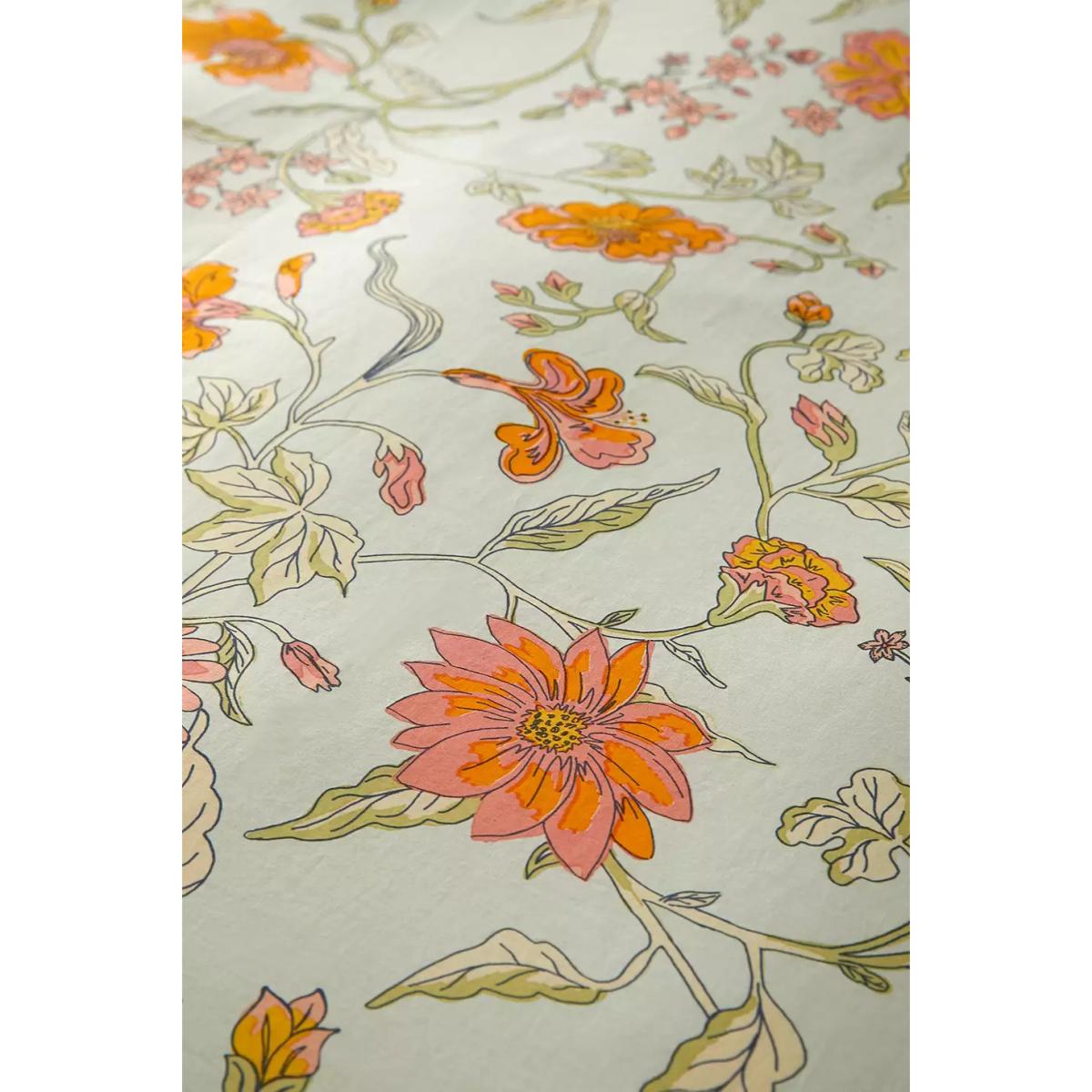 Ella Vine Floral Duvet Set - Light Green Single at Urban Outfitters – image 4