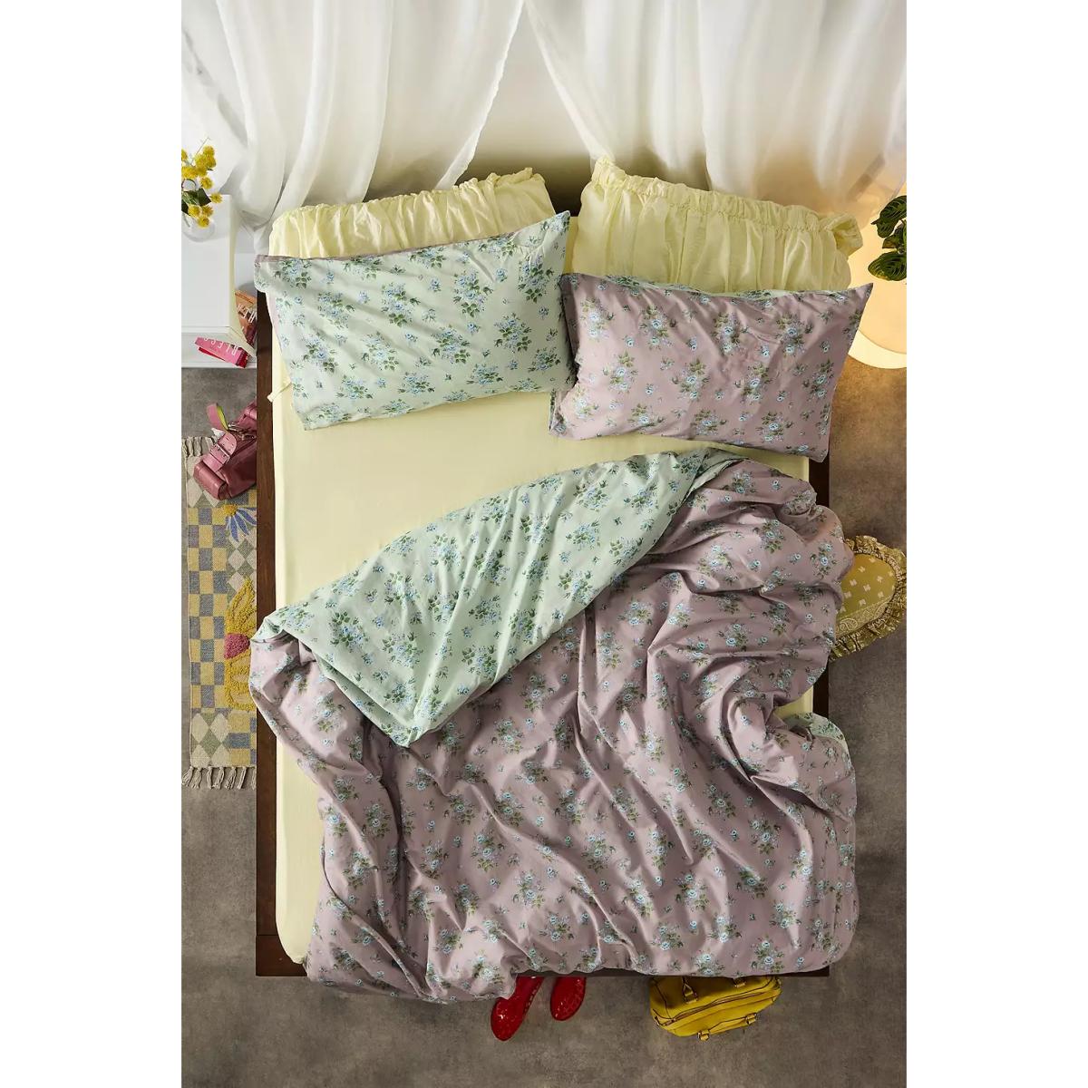 Vintage Rose Duvet Set Single at Urban Outfitters – image 2