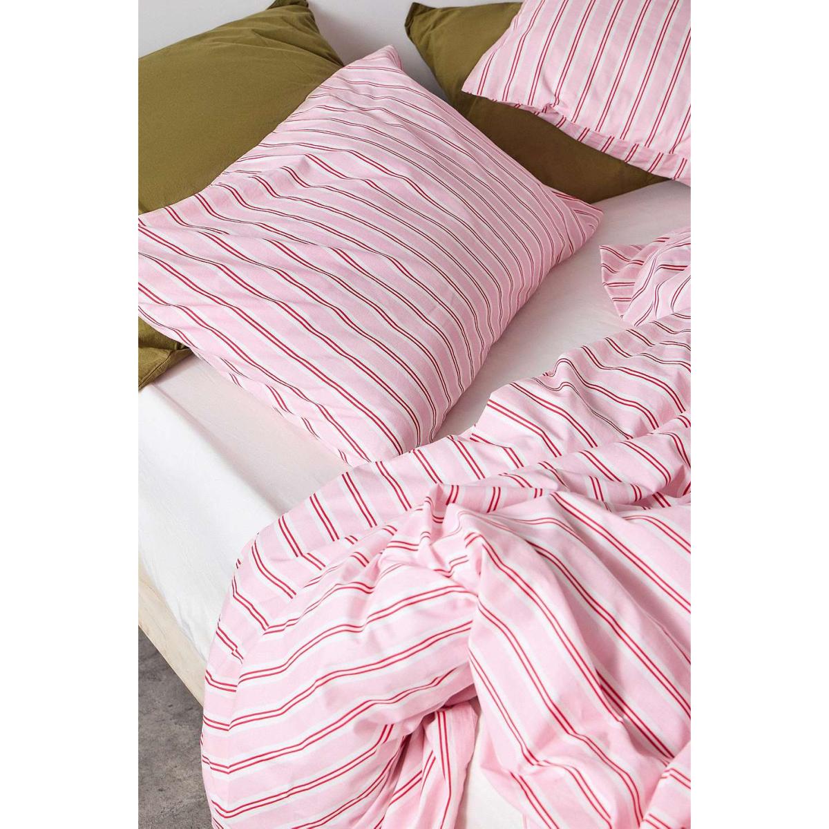 Pink & Red Stripe Duvet Set - Pink Double at Urban Outfitters – image 3