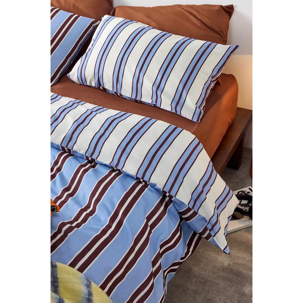 Contrast Stripe Duvet Set - Blue Single at Urban Outfitters – image 6