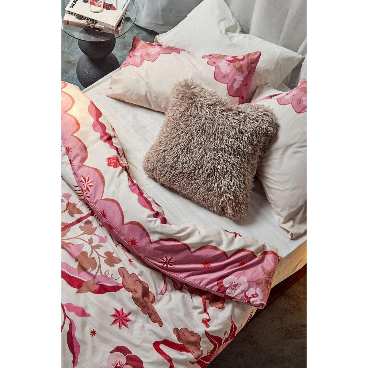 Vintage Valentine Duvet Set - Pink King at Urban Outfitters – image 7